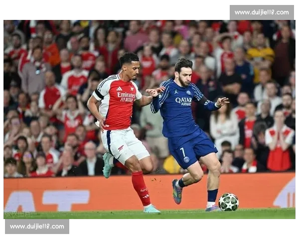 足球历史经典对决盘点：从宿敌到传奇，回顾重要赛事交锋瞬间